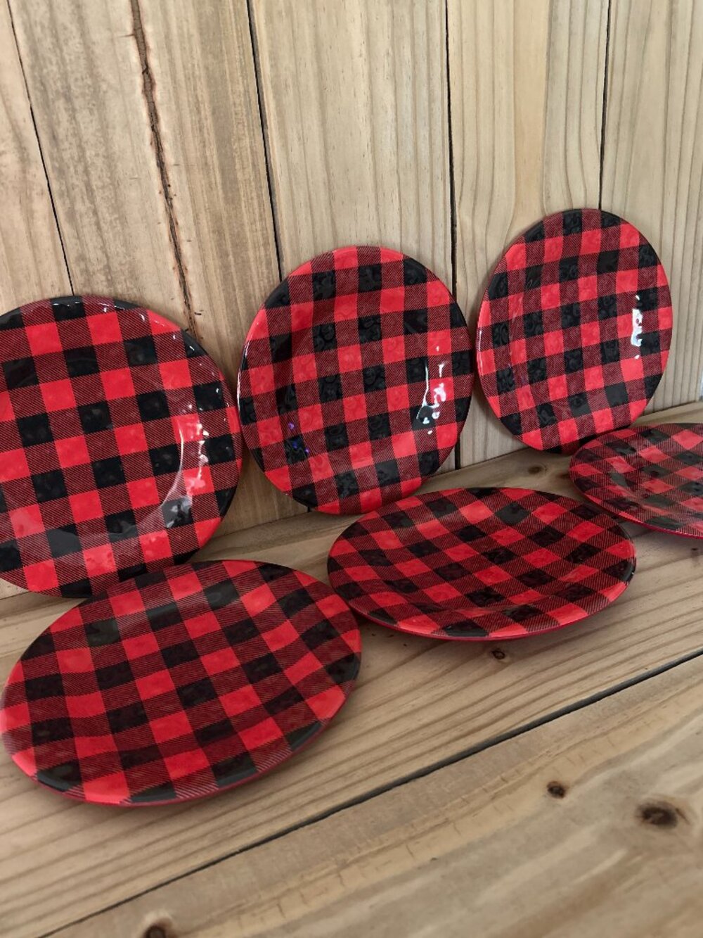 Set of 6 Robert Stanley Black & Red Buffalo Check 8" Dessert/Salad Plates